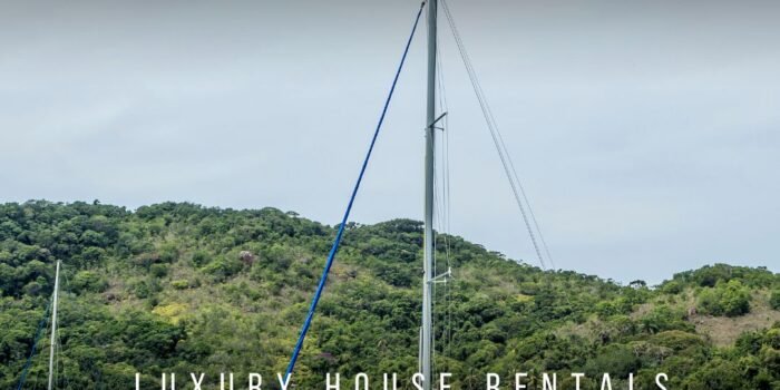 Luxury House Rentals in Angra