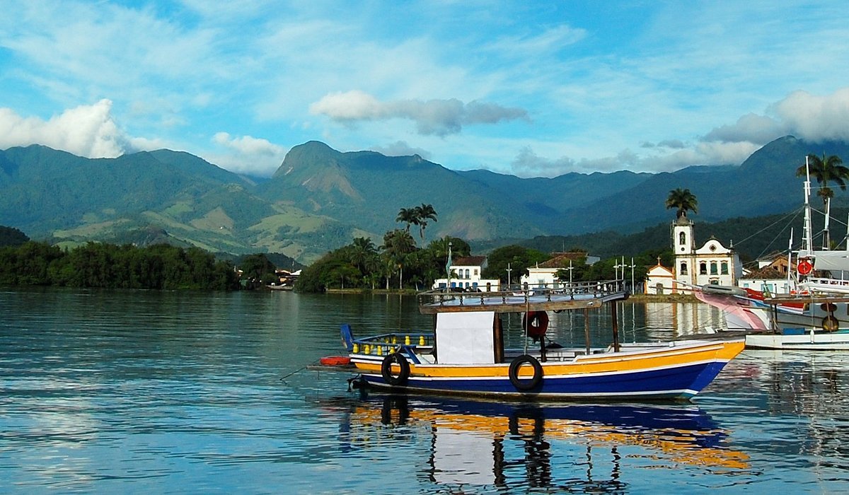 Luxury Private Beaches in Brazil: The New Definition of Quiet Luxury 1 Paraty Luxury Private Beaches